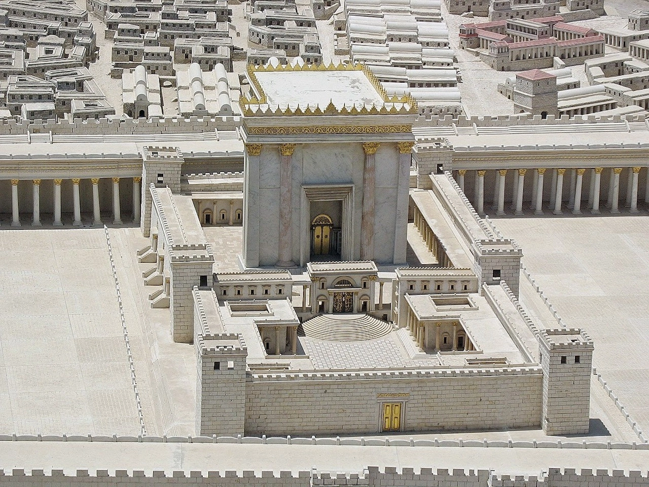 Exploring the Grandeur of Herod’s Temple: A Quick Overview hero image