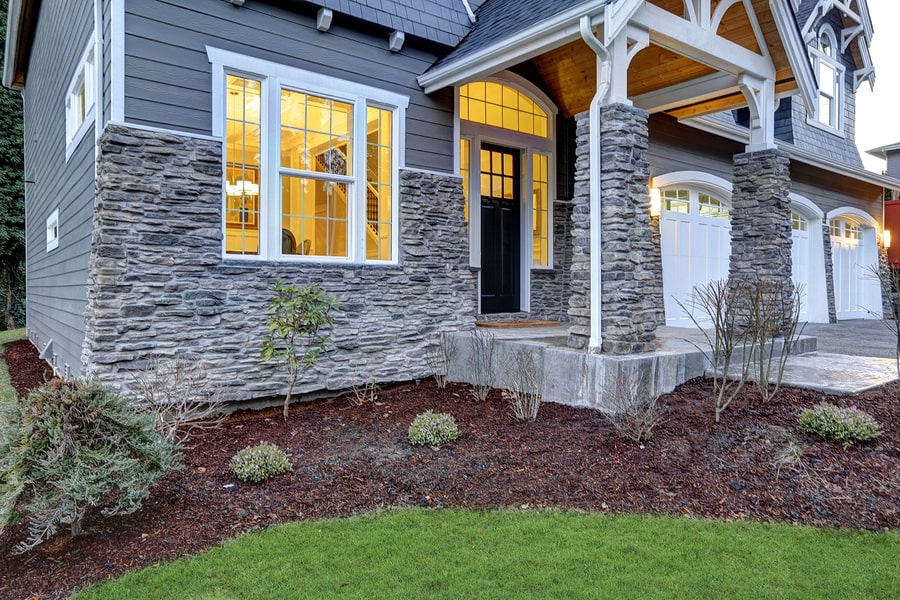 Upgrade Your Home’s Curb Appeal with New Image Siding’s Customized Solutions hero image