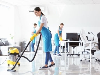 How to Choose the Right Janitorial Service Provider for Your Business image