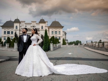 Luxury New York Wedding Photographer image