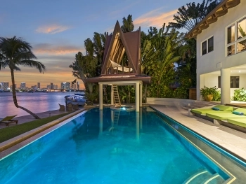 Luxury Villa Rentals Miami image