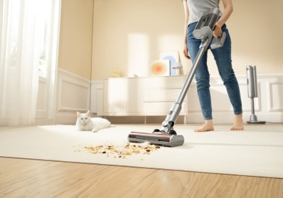 Pet-Friendly Carpet Cleaning Tips: How to Keep Your Carpets Clean with Pets blog image