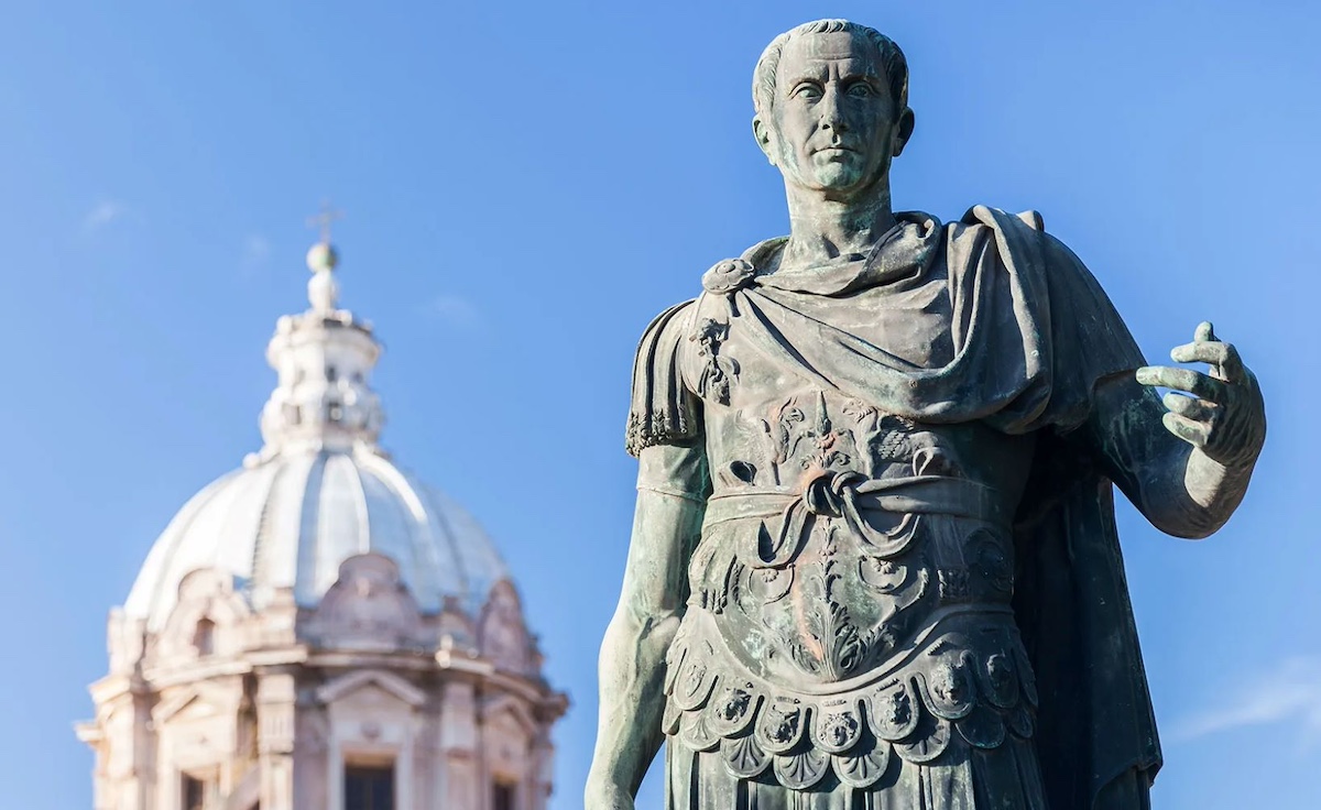 The Iconic Julius Caesar Statue in Rome: A Symbol of Power hero image