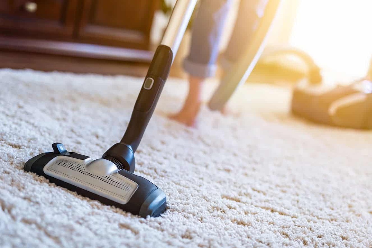 Tips for Keeping Your Carpets Clean and Fresh Between Professional Cleanings hero image